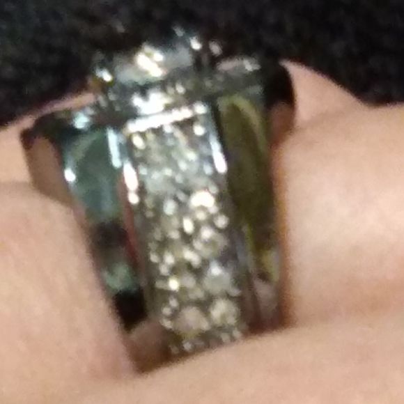 🎉Black Gold Filled CZ Ring - Picture 4 of 5